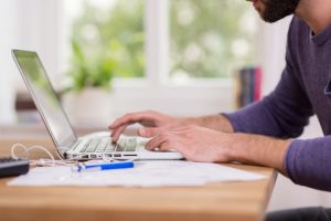 Evden Çalışırken E-Posta Hesabınızı Güvende Tutmanız İçin 9 Öneri